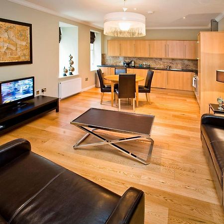 Old Town Suites - Royal Mile Edinburgh Bagian luar foto