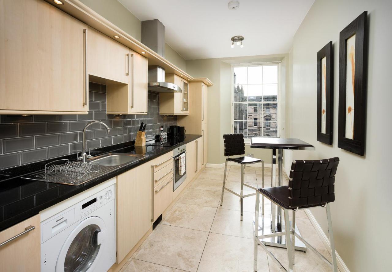 Old Town Suites - Royal Mile Edinburgh Bagian luar foto